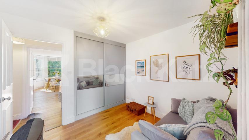 Bright Two-Bedroom Garden Flat in Tufnell Park Tufnell Park Road, Tufnell Park 